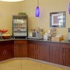 Photo fairfield inn marriott long island city hotel restaurant b