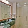 Photo wyndham garden hotel times square salle de bain b