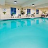 Photo holiday inn express hotel suites haskell piscine b