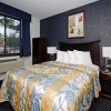 Photo quality inn floral park hotel chambre b