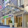 Photo holiday inn express wall street exterieur b