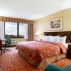 Photo ramada plaza hotel newark liberty airport chambre b