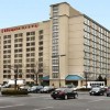 Photo ramada plaza hotel newark liberty airport exterieur b