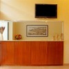 Photo best western plus arena hotel lobby reception b