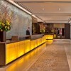 Photo the setai eme avenue capella managed hotel interieur b