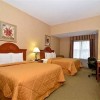 Photo comfort inn suites adj to akwesasne mohawk casino chambre b