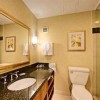 Photo doubletree by hilton fort lee george washington bridge salle de bain b