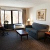 Photo hampton inn suites fairfield suite b