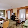 Photo hampton inn suites mahwah suite b