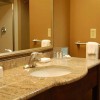 Photo hampton inn geneseo chambre b