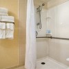 Photo hilton east brunswick and executive meeting center chambre b