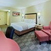 Photo la quinta inn suites elmsford chambre b