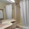 Photo microtel inn suites buffalo springville chambre b