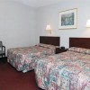 Photo the rodeway inn suites chambre b