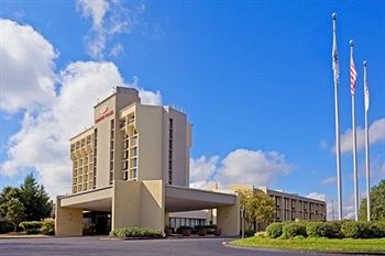 Crowne Plaza Somerset-Bridgewater photo