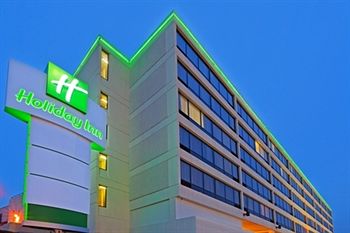 Holiday Inn Totowa Wayne photo