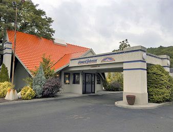 Howard Johnson Express Inn -- North Plainfield photo