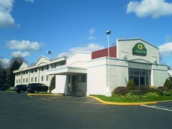 La Quinta Inn Paramus photo