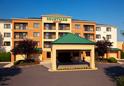 Courtyard Cranbury photo