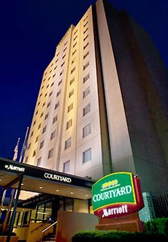 Courtyard by Marriott JFK Airport photo