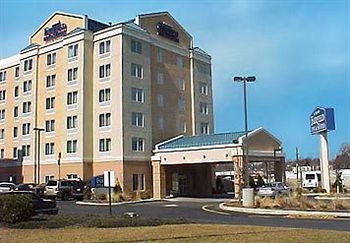 Fairfield Inn & Suites by Marriott Woodbridge photo