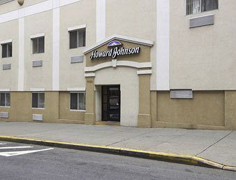 Howard Johnson Bronx photo