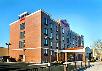 Fairfield Inn New York LaGuardia Airport photo