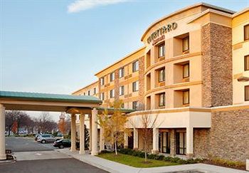 Courtyard by Marriott Paramus photo