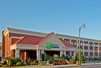 Holiday Inn Express Lynbrook photo