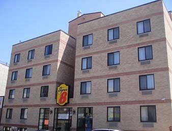 Super 8 Brooklyn - Park Slope Hotel photo