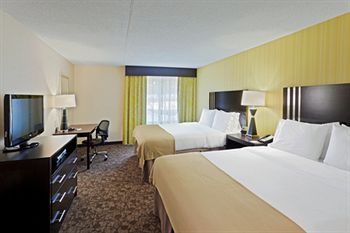 Holiday Inn Express Hotel of Neptune photo